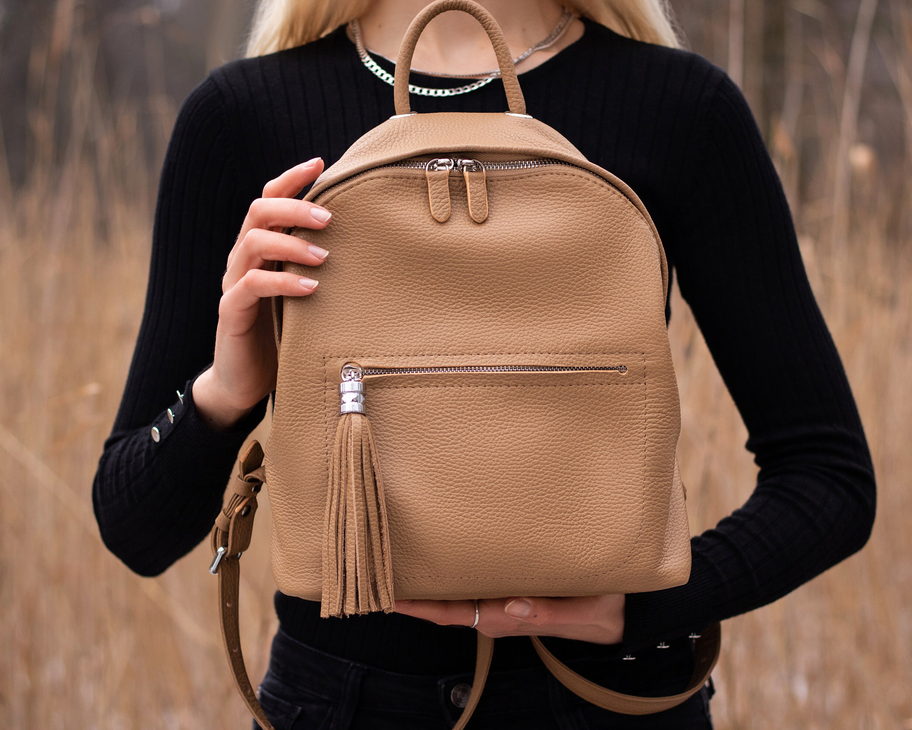 Kobler Leather Rucksack Fringed Backpack in Beige Tan Leather Fringe Backpack, Women main image 2