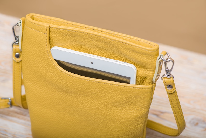 Petit sac à bandoulière en cuir - Sac à main porté épaule pour femme - Sac messager en cuir avec fermeture à glissière - Style tendance pour un usage quotidien image 3