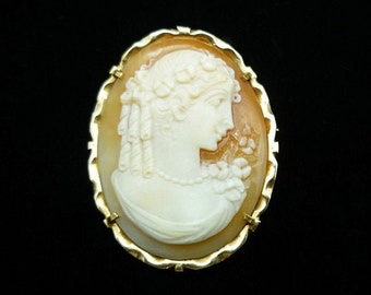 Vintage 14KT Hand Carved Shell Cameo Brooch Pendant, Victorian Cameo Brooch, Cameo Jewelry, Cameo Pendant