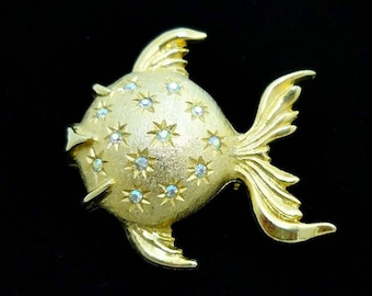 Vintage Angel Fish Brooch, Vintage Brooch, Vintage Pin, Costume Jewelry, Figural Brooch, Angel Fish Pin, Gold Rhinestone Brooch