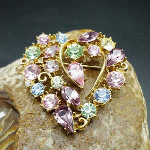 Vintage Graziano Rhinestone Heart Brooch, Graziano Jewelry, Heart Jewelry, Designer Brooch, Heart Pin