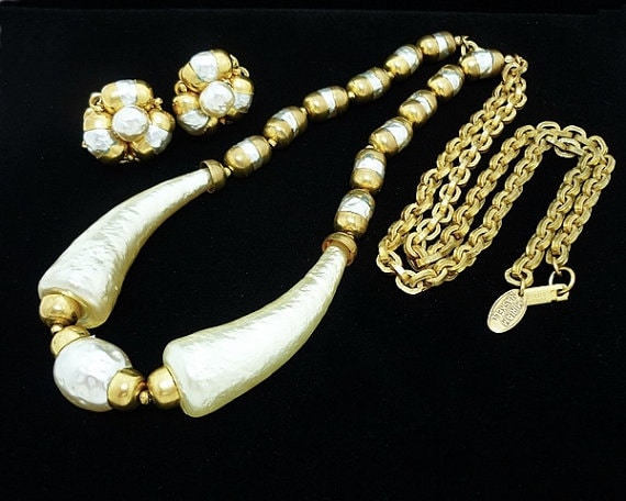 Vintage Miriam Haskell Pearl Necklace Earring Set,