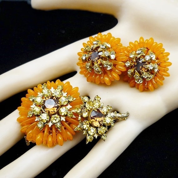 Vintage Miriam Haskell Flower Brooch Earring Set: Rhinestone