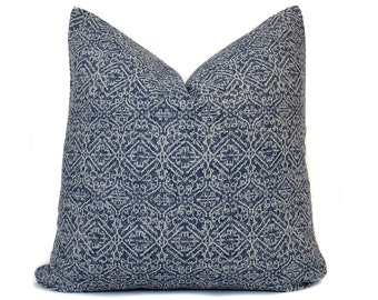 Housse de coussin batik bleu Coussin bohème bleu Coussins Coussin décoratif Coussin côtier Décoration d'intérieur Coussin de canapé Coussin géométrique Oreiller de lit