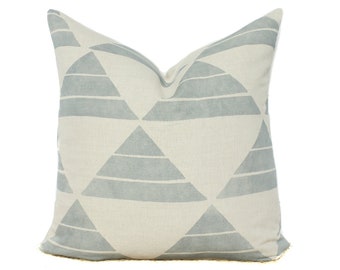 Geometric Pillow Cover Linen Cotton Blend Blue Beige Distressed Beach Coastal Nautical Decoration Couch Sofa Throw  Pillow Designer Kyoto