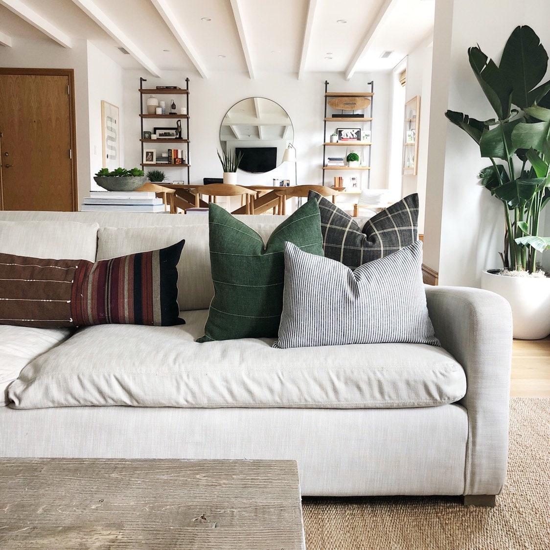 Dark green pillows for couch hotsell
