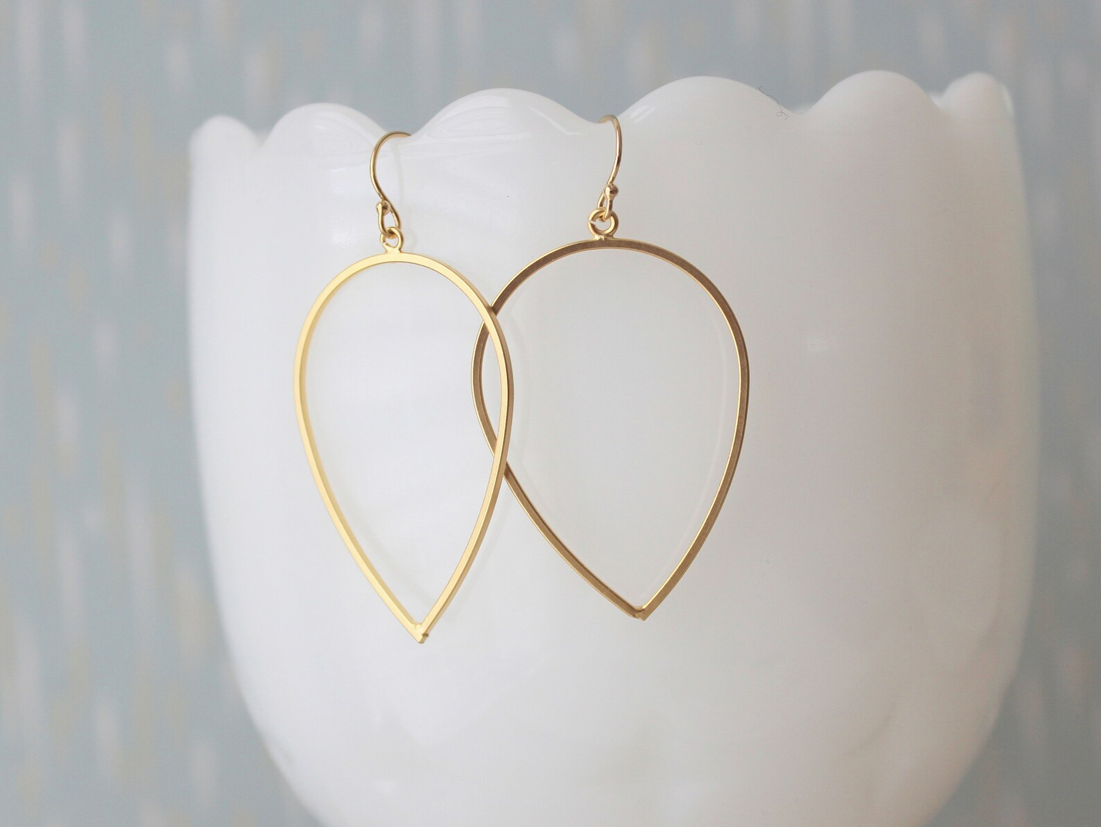 REVERSE TEARDROP EARRINGS Simple Reverse Minimalist Etsy Italia