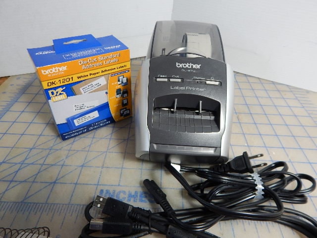 Brother QL-570 Thermal Label Printer w/Power Cord Printer Cable & DK-1201 Label 