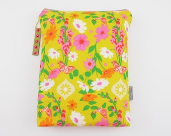 Book bag/book cover/cosmetic bag approx. 19 x 26 cm, flowers yellow/pink