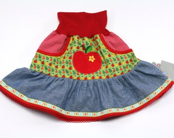Skirt with pockets size 86 Apple red/green