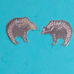 Sterling Silber Geätzte Bär Ohrring Zubehör: Leichtes DIY Schmuck Paar