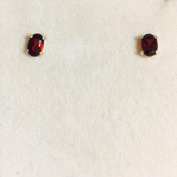 14 Karat Gold Garnet Earrings: January Birthstone