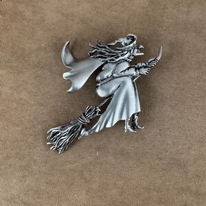 Vintage Jonette Jewelry 'Hanging Lady' Pewter Pendant Necklace – 16in