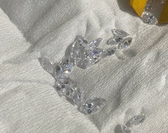 Marquise Shape Cubic Zirconia 3x6MM, white CZs. Use for Your Sample line or your custom designs Sold in a package of 4 (4 pieces)