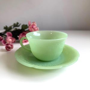 Fire King Jadeite Alice Tea Cup Set