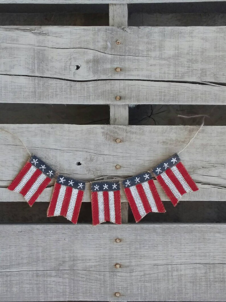 Stars and Stripes Patriotic Reversible Mini Burlap Banner, July 4th Decor for Tiered trays image 2