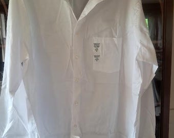 Men's White Van Heusen Dress Shirt XL
