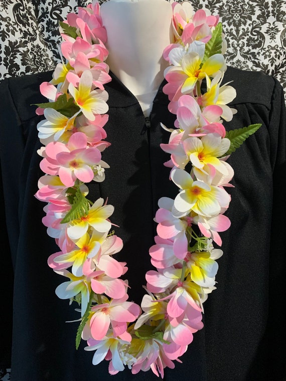 Amazon.com: FreshDear 12 Counts Hawaiian Leis Flower, Leis Necklace  Hawaiian For Kids or Adults luau Party Supplies, Summer Beach  Vacation,Theme Party Decorations, Birthday, Graduation,Wedding. : Home &  Kitchen