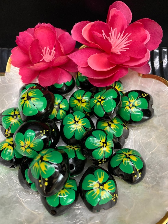 LOOSE Kukui Nuts Hawaiian Kukui Nuts Loose for Lei Making and