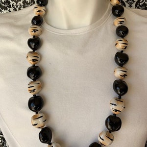 Hawaiian Kukui Nut Lei Class of 2025 Graduation Lei Necklace TIGER Print BLACK  Wedding Lei Football Lei Animal Print Lei