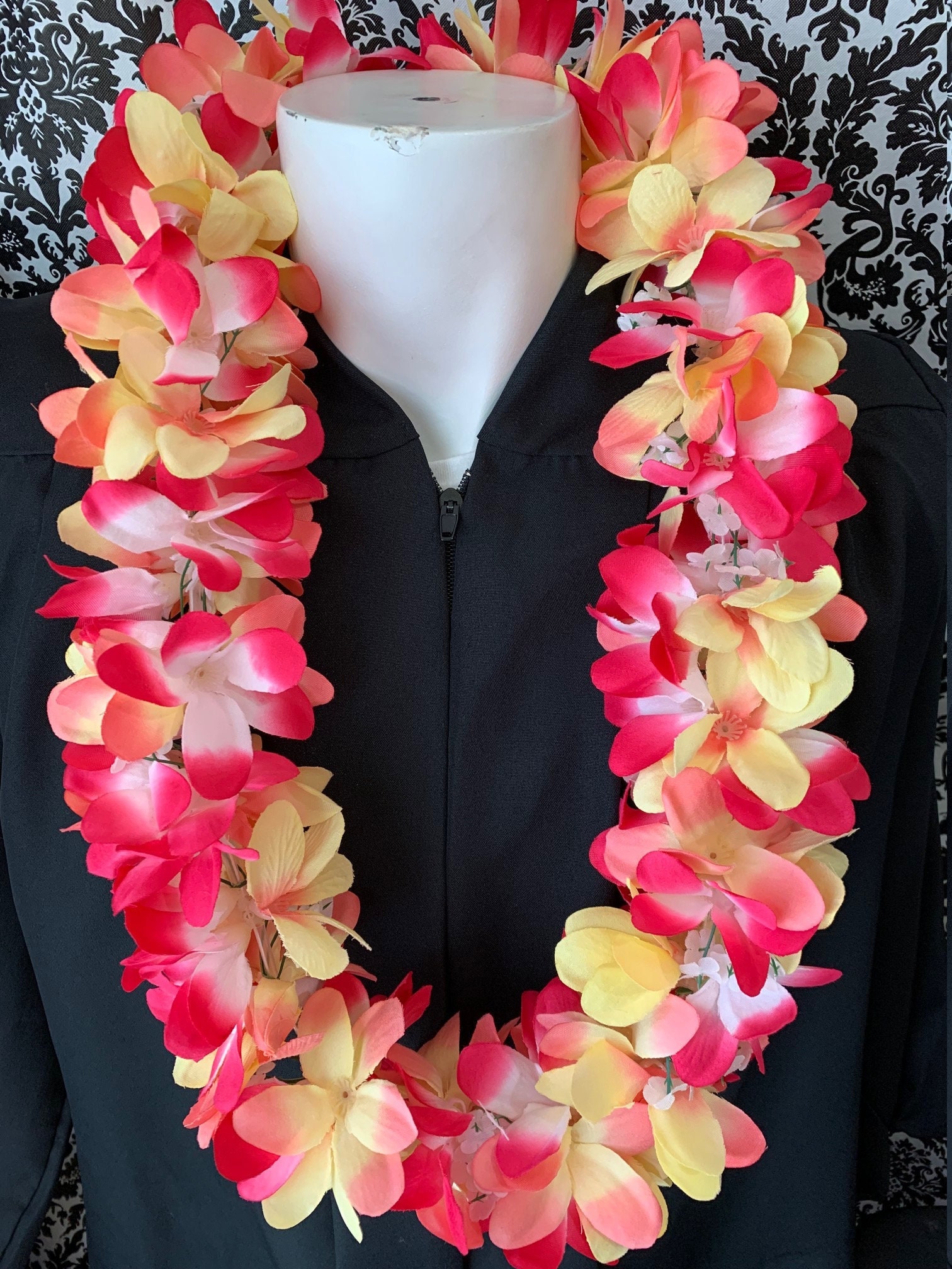 Artificial Flower Garlands, Leis, Swags and Teardrop – Silk Plants Direct