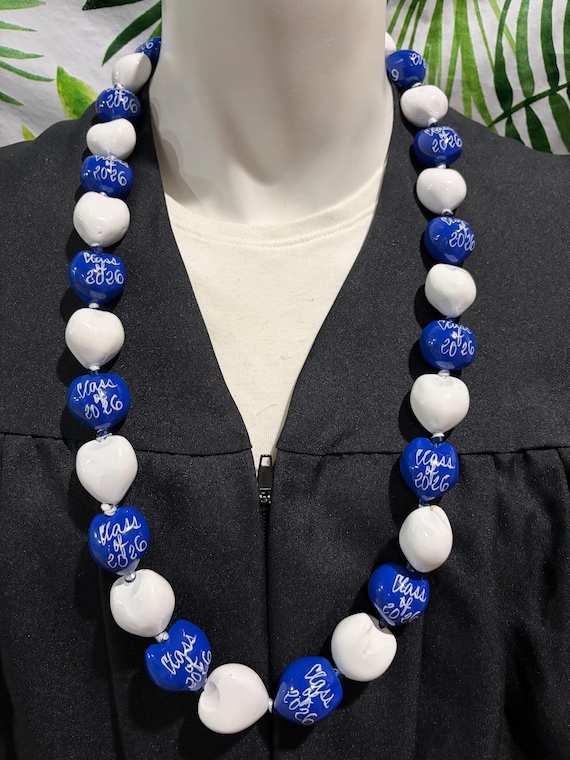 Hawaiian Kukui Nut Lei Class of 2026 Graduation Lei Necklace Solid