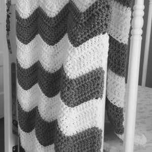 Crochet PATTERN Ripple baby blanket, baby blanket pattern, chevron blanket pattern, ripple blanket pattern, crochet baby afghan image 4