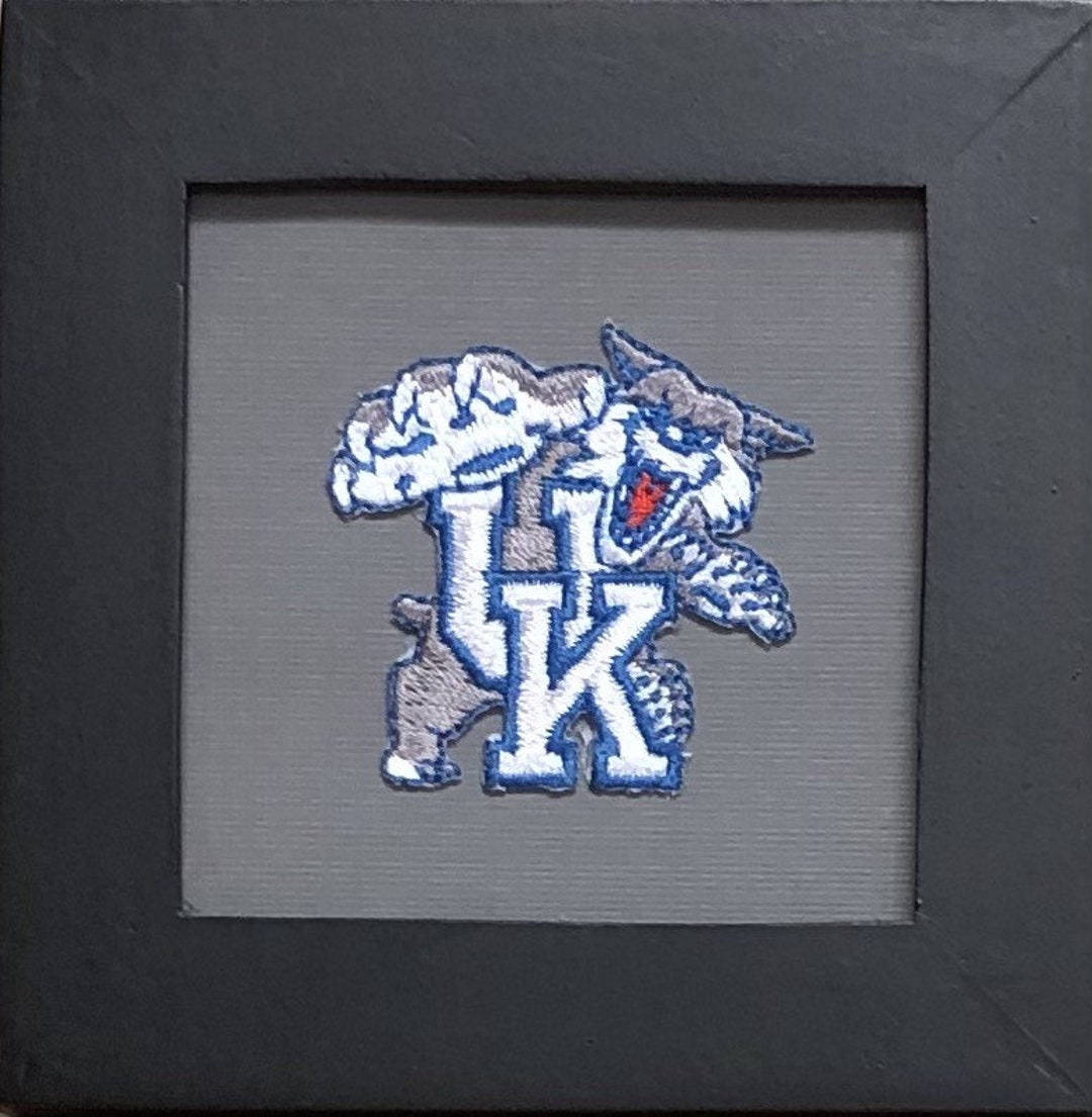 2 Vintage Embroidered Iron-On Patches – University Of Kentucky Wildcats – 3.5 Inches
