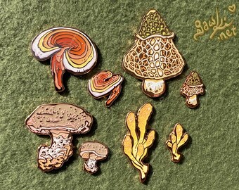 Reishi, Gesluierde Dame, Shiitake, Cordyceps [Emaille Pins]