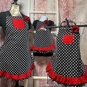 Red Vintage Inspired Apron, Vintage, Kid & Toddler Apron, Vintage Apron, Ruffled Apron,