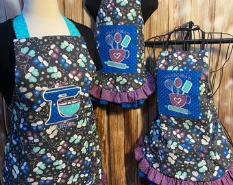 Mittens Apron, Kid & Toddler Apron, Apron, Ruffled Apron, Mommy and Me