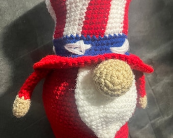 Crochet Patriotic Gnome