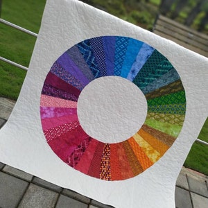 Modern Throw Quilt, Colorful throw, couch throw quilt, colorful quilt, lap Quilt, color wheel quilt, patchwork quilt, quilt on sale, Handmad