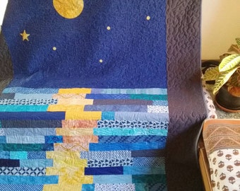 Moon reflection quilt, stary night quilt, Blue ocean quilt, Handmade quilt, blue twin quilt, Queen size quilt, quilted throw, modern quilt