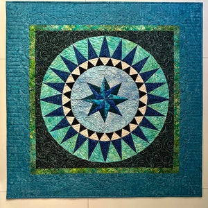 Ocean Theme Art Quilt: New York Beauty Quilted Wall Hanging (35&quot;x35&quot;)