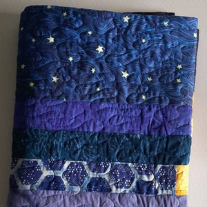 Stary night quilt, van gogh inspired art, star quilt, quilted throw, stars in the night sky throw, moon patchwork quilt, homemade quilt sale image 8