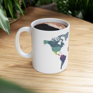 Taza de cerámica con mapa del mundo, regalo perfecto para viajeros y amantes de la geografía, taza de café Wanderlust, taza de té Explorer, regalo para profesores de geografía.
