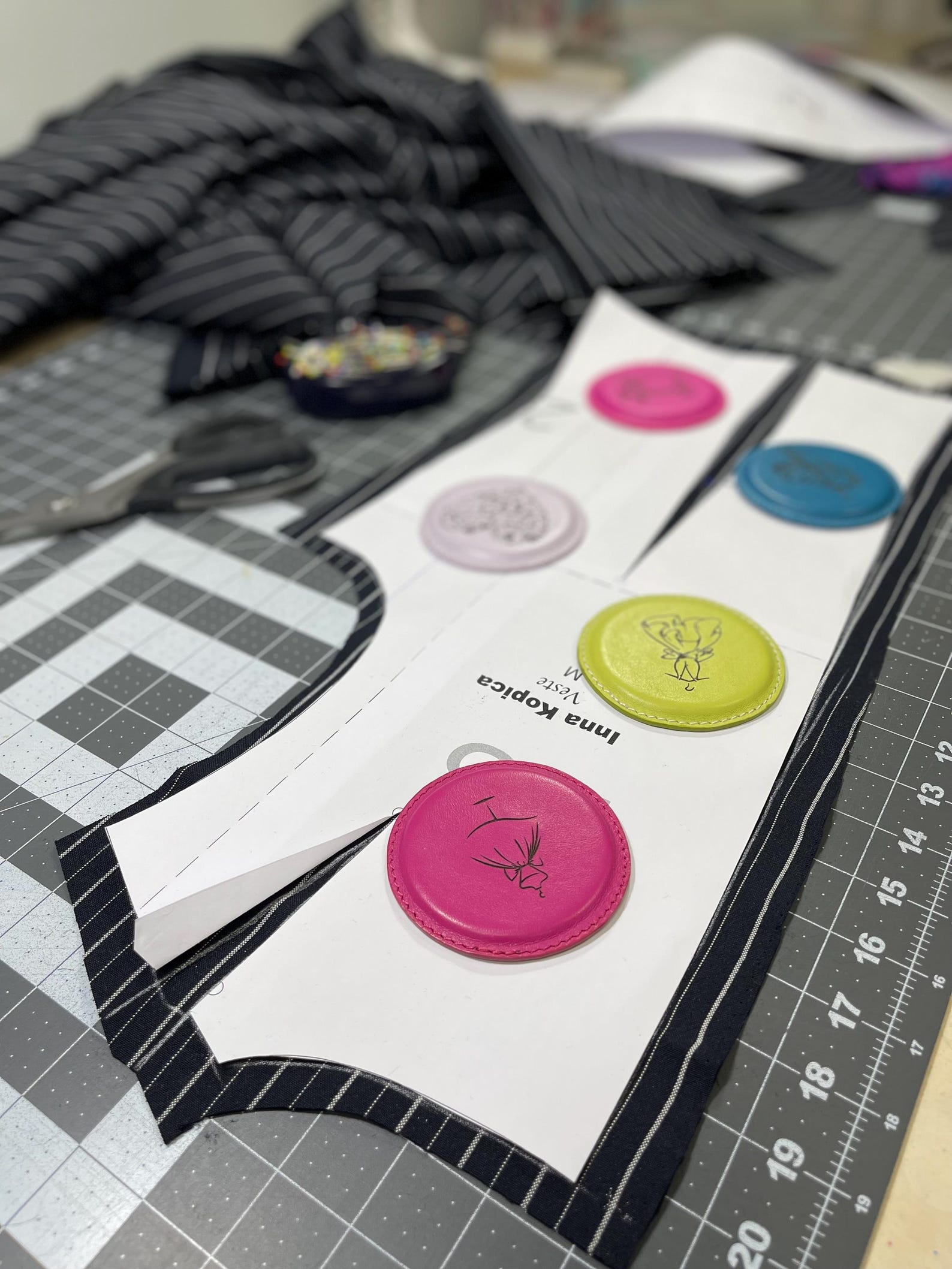 Pattern Weights Machine Personalised Pattern Weight 1pc – Leather Fabric Weights for Sewing ...