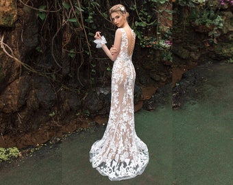 tight lace long sleeve wedding dress