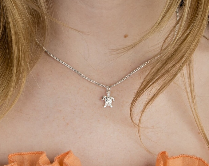 Small Caribbean Sea Turtle Pendant with Chain in .925 Sterling Silver
