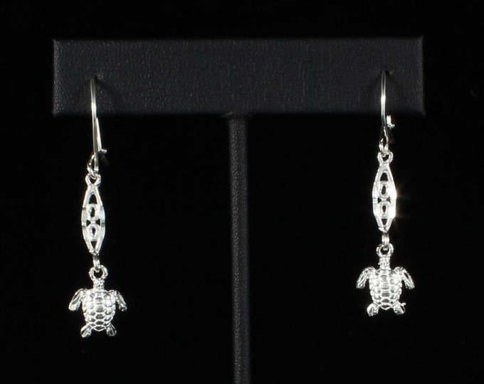 Small Turtle with Thin Extender Bar Earrings in .925 Sterling Silver