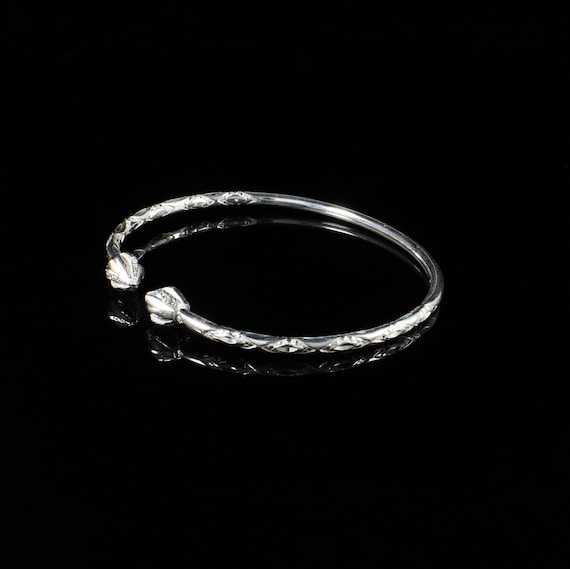 Baby and Child 110 Cocoa Pod West Indian Bangle in Sterling Silver .925