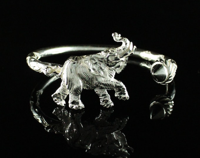 Handmade Sterling Silver West Indian Bangle: Taj Mahal & Elephant
