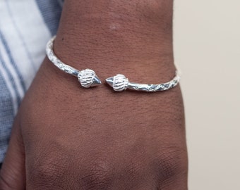 Sterling Silver West Indian Bangle: Diamante Pattern Taj Mahal Ends