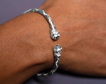 Skull Bangle Handmade in Sterling Silver with Diamante Pattern