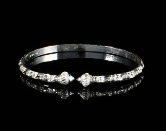 Baby/Child Handmade West Indian Bangle Churia Design with Taj Mahal in Sterling Silver .925