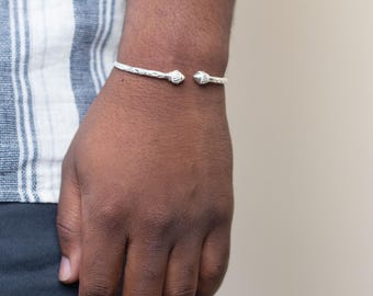 Taj Mahal Bangle Handmade in Sterling Silver with Diamante Pattern