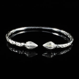 150 Thick West Indian Bangle with Cocoa Pod Ends Calypso Pattern Handmade in .925 Sterling Silver