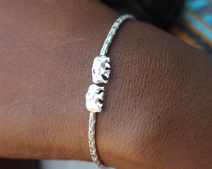 Very Light Handcrafted 925 Sterling Silver Elephant Bangle Bracelet with Calypso Pattern - Unisex West Indian Caribbean Jewelry