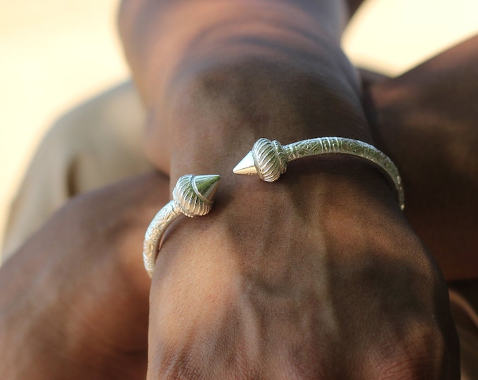 Thick Sterling Silver West Indian Bangle: Taj Mahal Bamboo Pattern